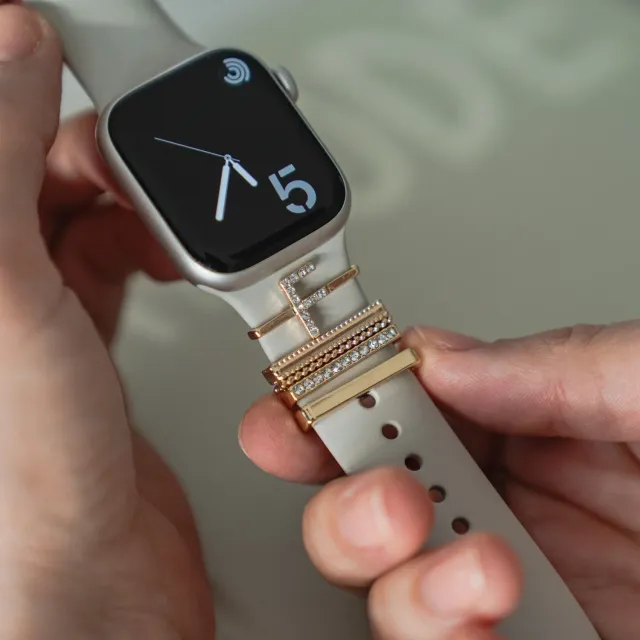 arktisband Buchstabe F Apple Watch Charm Edelstahl