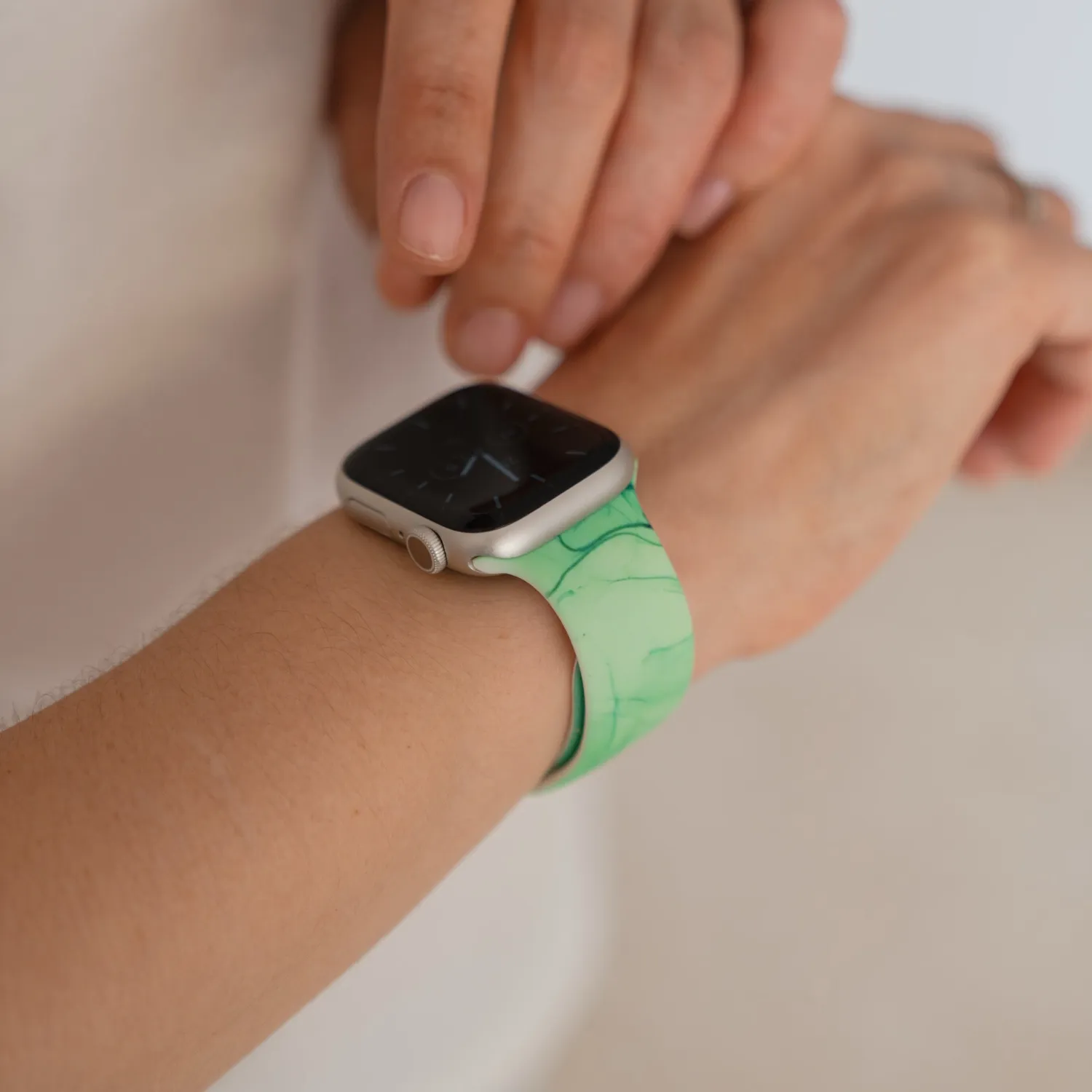 arktisband Green Marble Apple Watch Armband 46/45/44mm Mint
