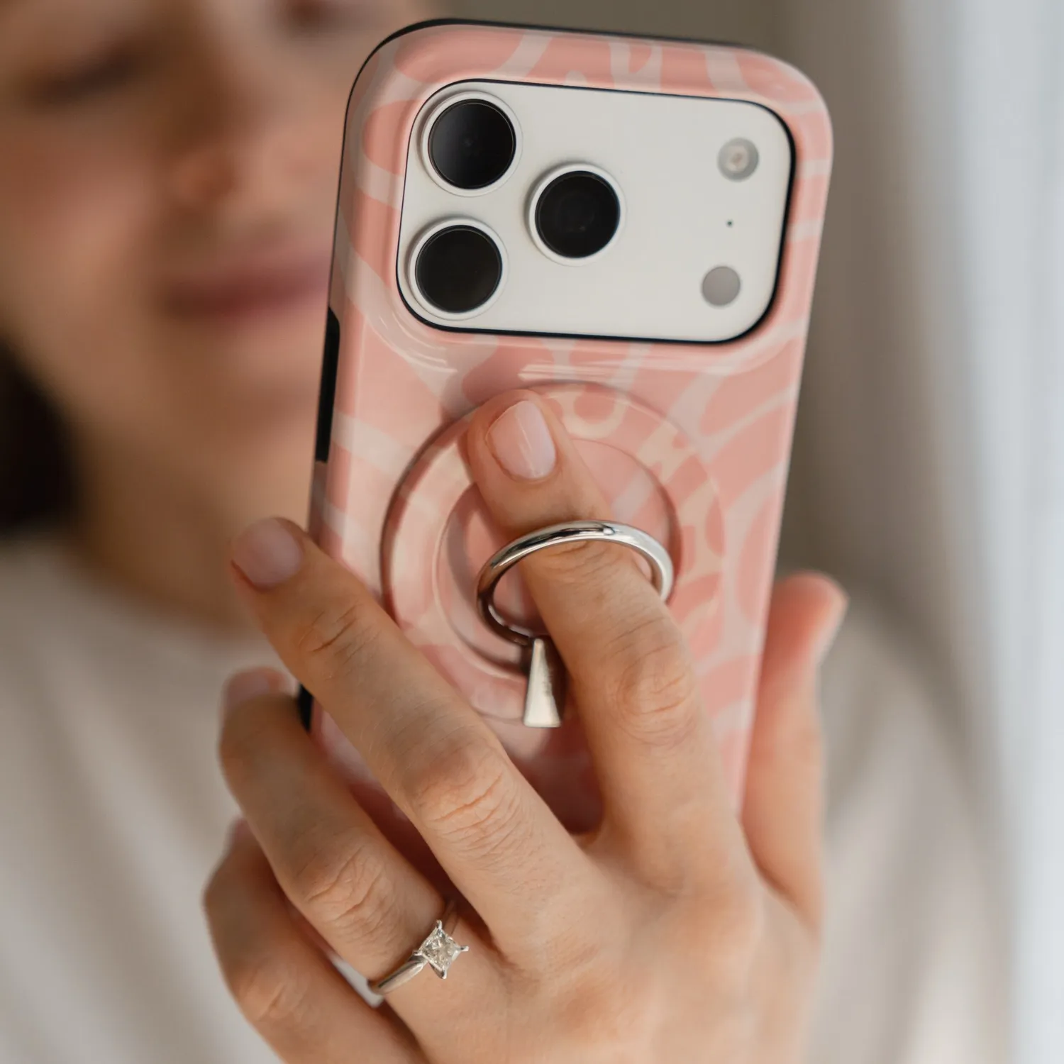 arktis MagSafe Ringhalter Curly Handy-Ring Gold