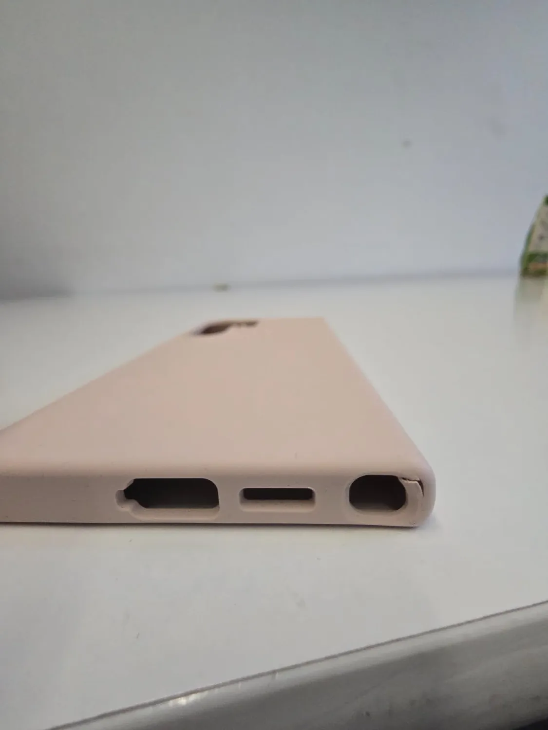 EAZY CASE Premium Silikon Galaxy S24 Ultra Handyhülle Beere matt