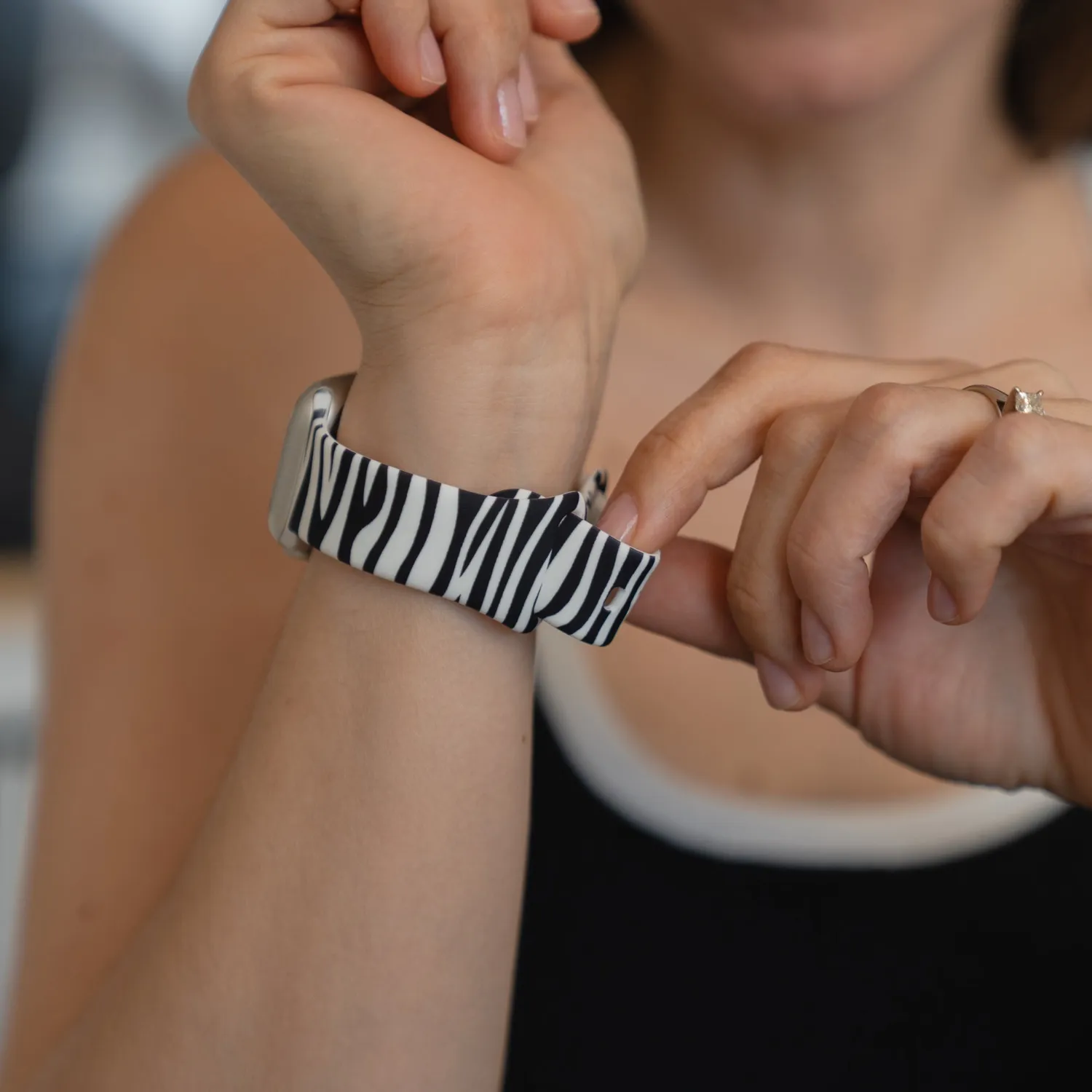 arktisband Zebra Apple Watch Armband Silikon