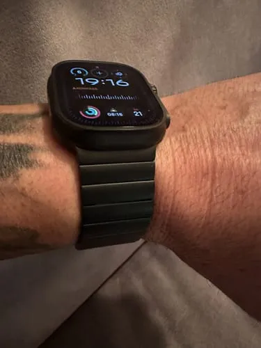 arktisband Phantom Apple Watch Ultra Titanarmband Schwarz