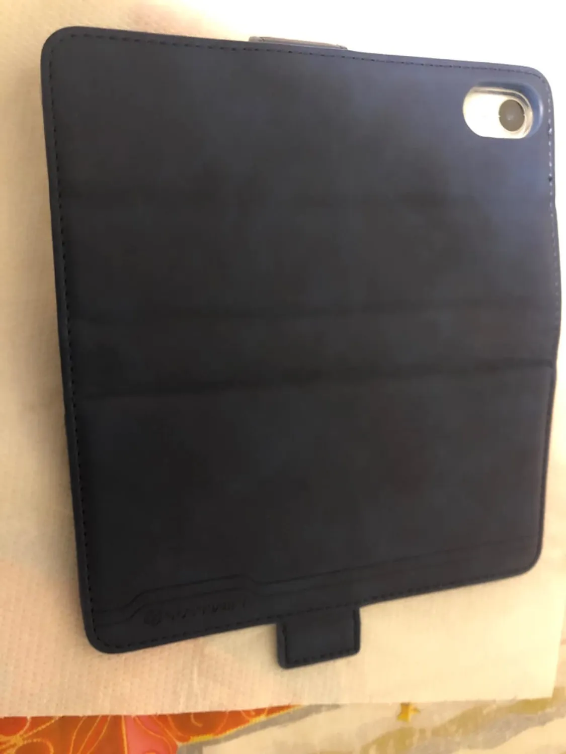YATWIN iPhone XR Klapphülle Leder Weinrot mit Glas