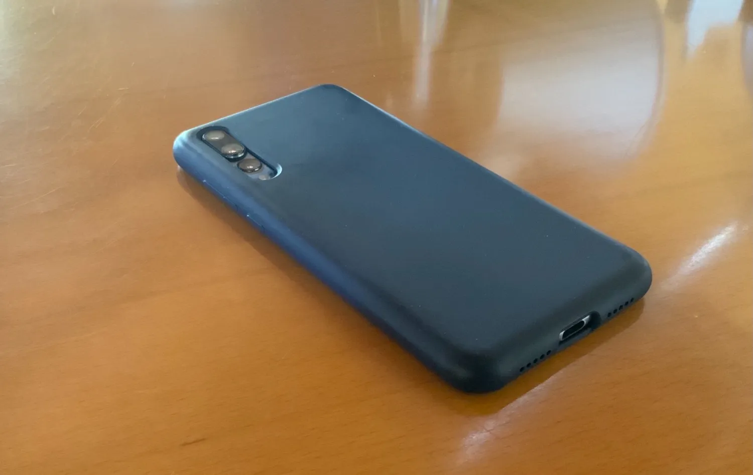YATWIN Huawei P20 Pro Handyhülle Nachtblau Silikon