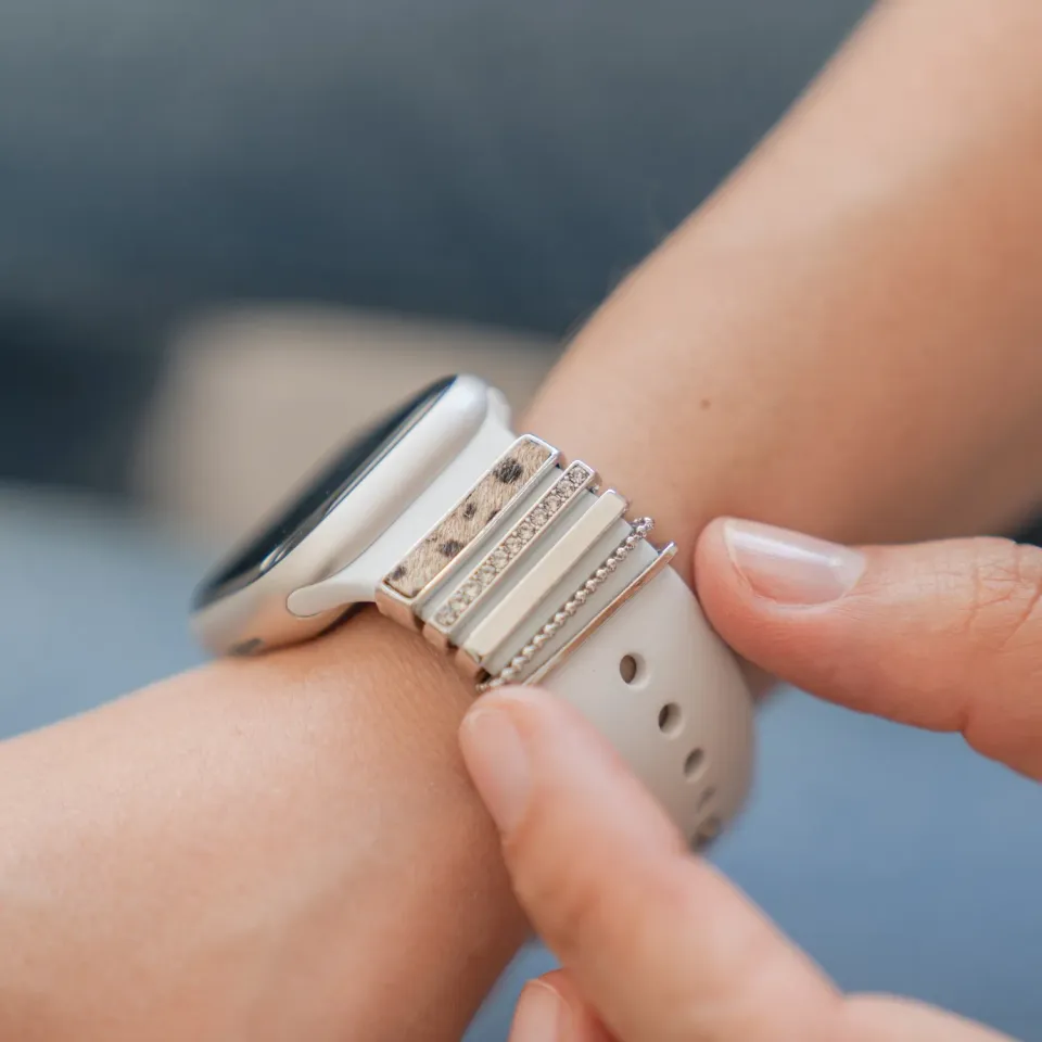 arktisband Leopard Style Charm für Apple Watch Silber