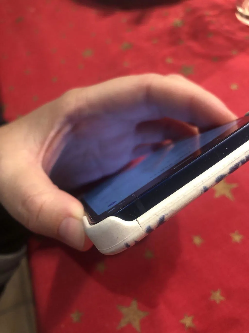agood company CLRPRTCT iPhone 15 Handyhülle transparent Pippi